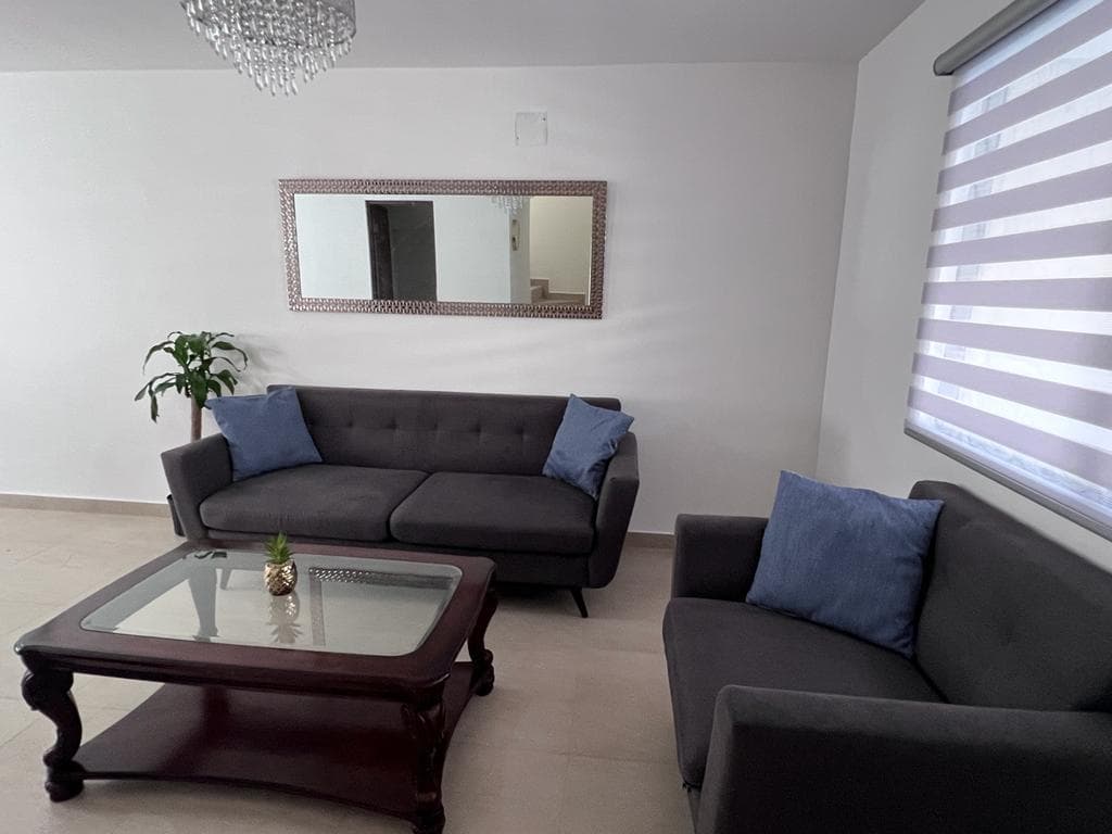 CASA DOMINIO CUMBRES CERRADAS SOLÉ GARCIA RENTA - 1