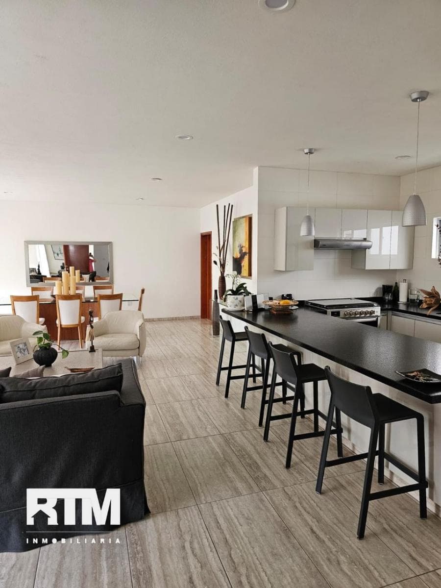PENTHOUSE EN COLINAS DEL PARQUE - 1