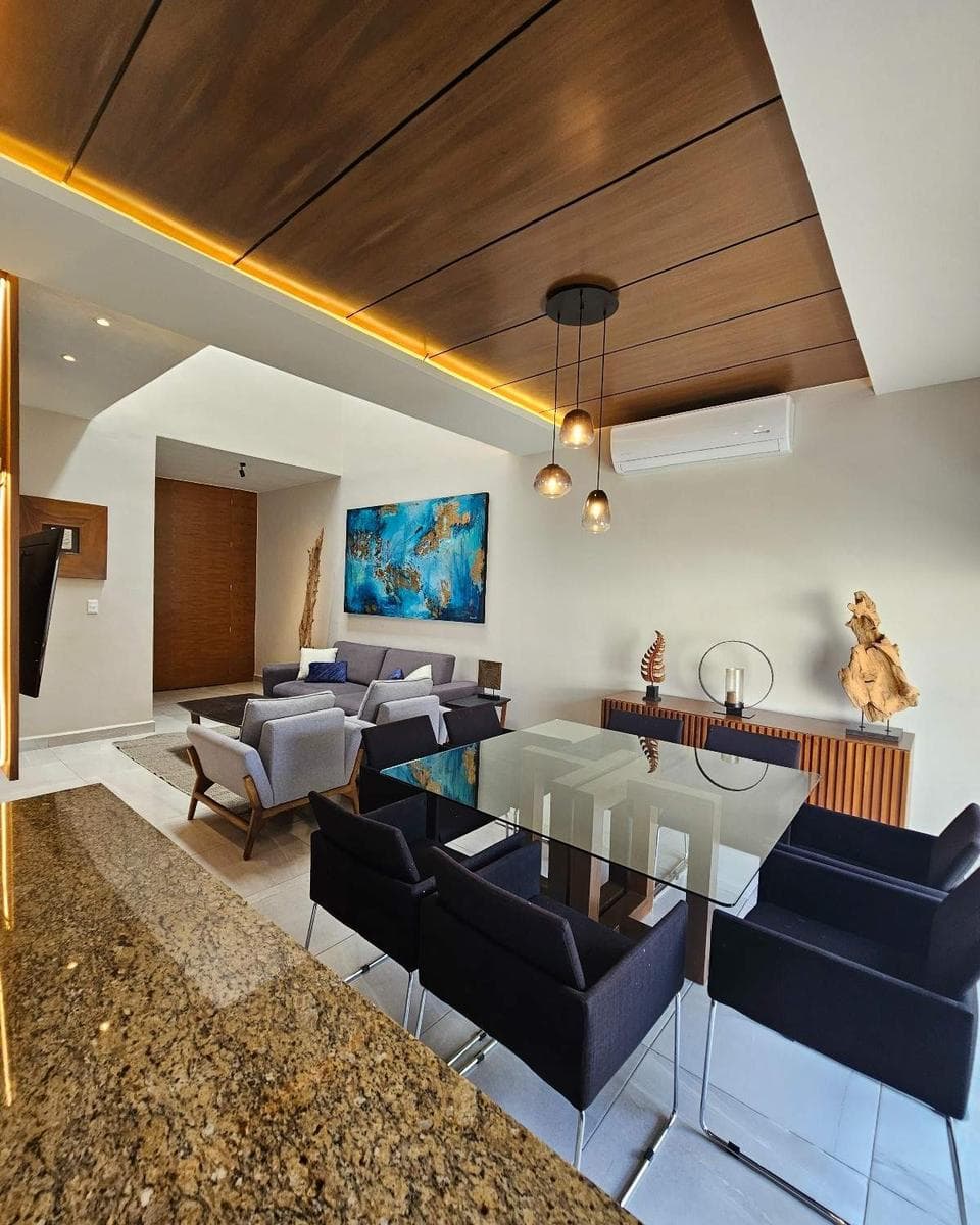 CASA EN VENTA EN MÉRIDA, TEMOZÓN NORTE 240m2 - 1