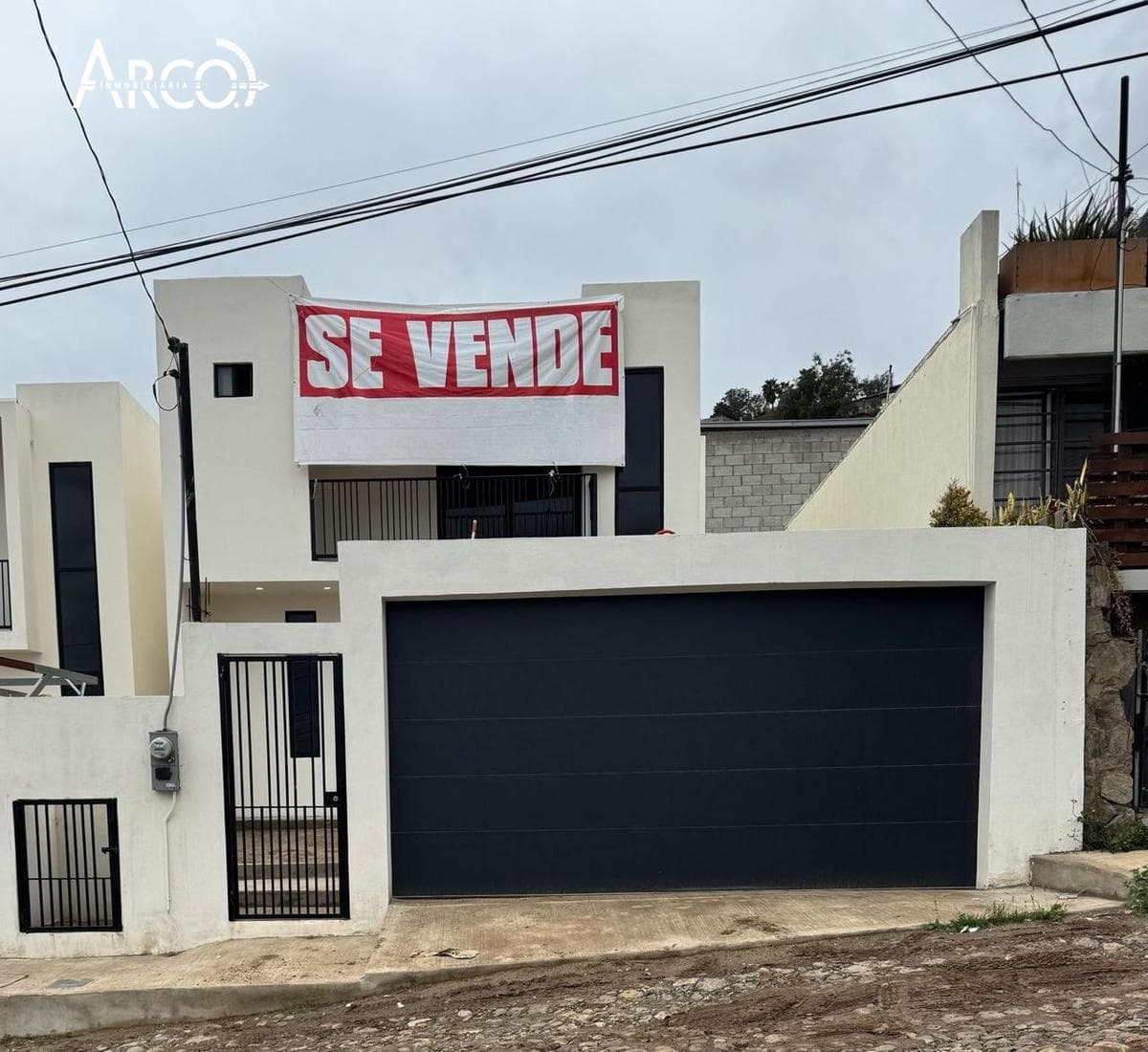 CASA EN VENTA – COL.EMPLEADOS, ENSENADA B.C. - 1