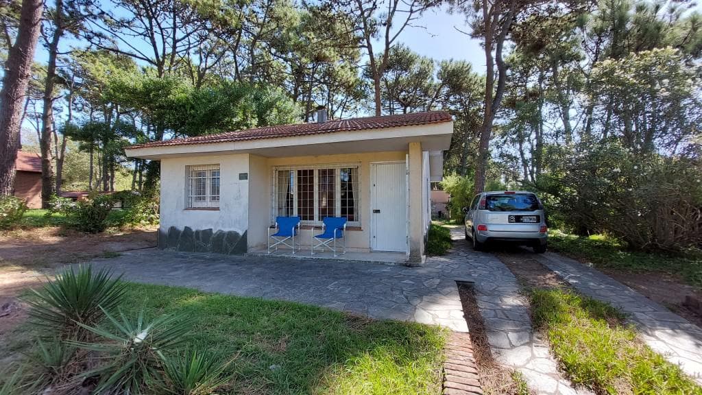 Casa - Venta - Villa Gesell - 3 Ambientes - Terreno de 900 m2 - 1