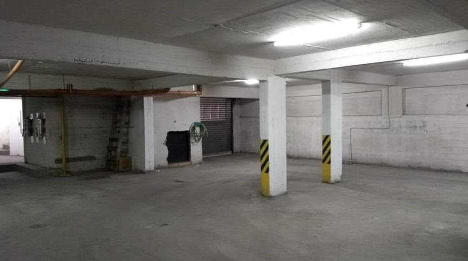 Cocheras en venta - 12Mts2 - La Plata - 1