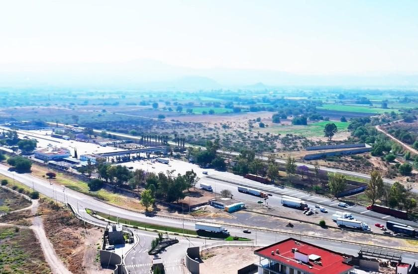 Terreno en Venta en Salida a Celaya Cuota - 1