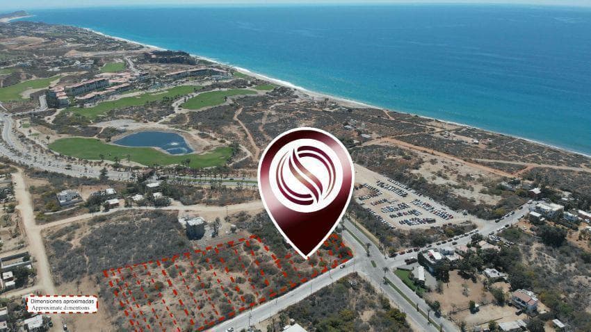 Terreno en esquina, 8,500 m2, uso de suelo mixto a 200 metros del mar y la marin - 1
