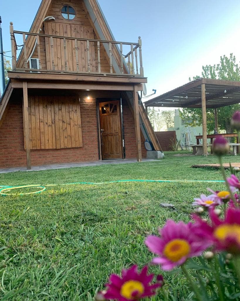 Casa en venta - 2 Dormitorios 1 Baño - Cocheras - 347Mts2 - Don Genaro, Monte - 1