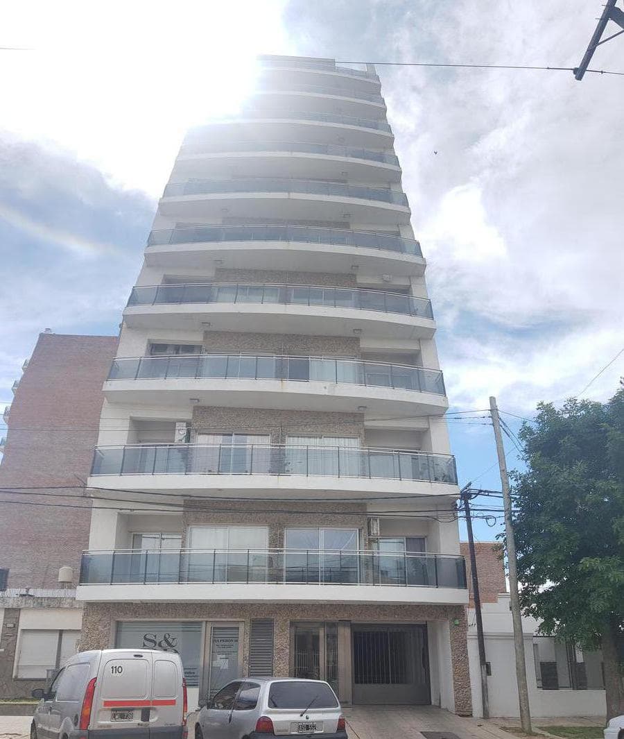 Cochera - Villa Constitución - 1