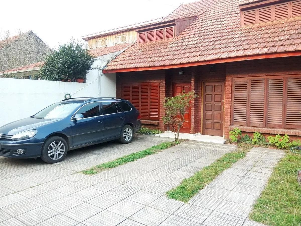 Dúplex en venta - 2 Dormitorios 2 Baños - Cochera - 95Mts2 - San Bernardo del Tuyú - 1