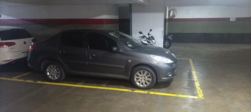 Cochera en venta - 18Mts2 - Balvanera - 1