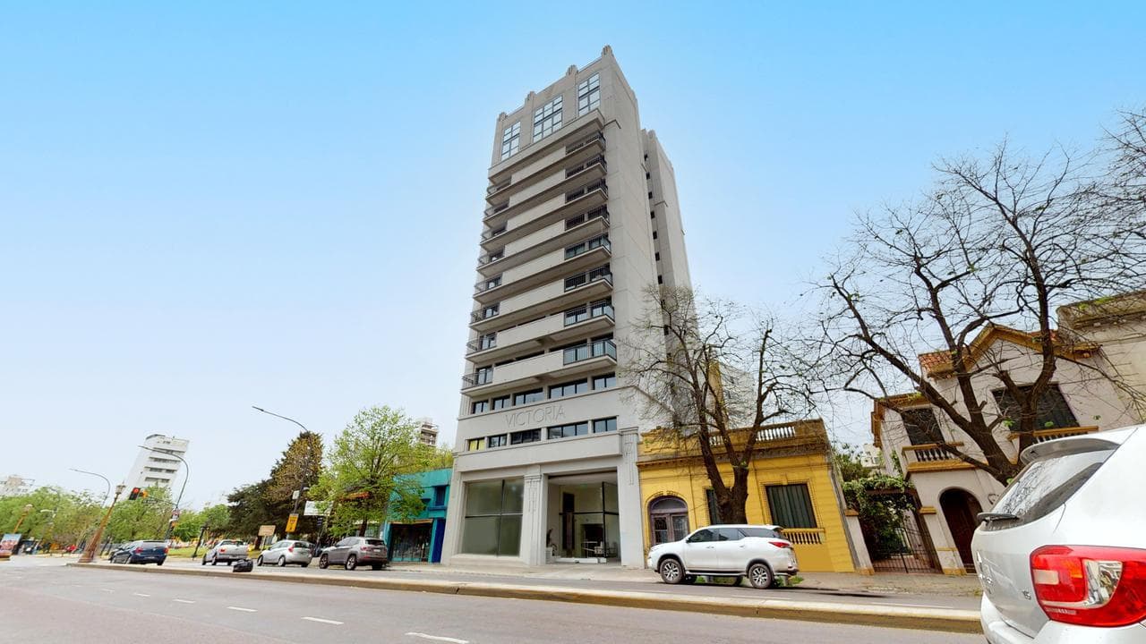 Cochera en venta en La Plata calle 7 e/ 39 y Plaza Olazabal - Dacal Bienes Raices - 1