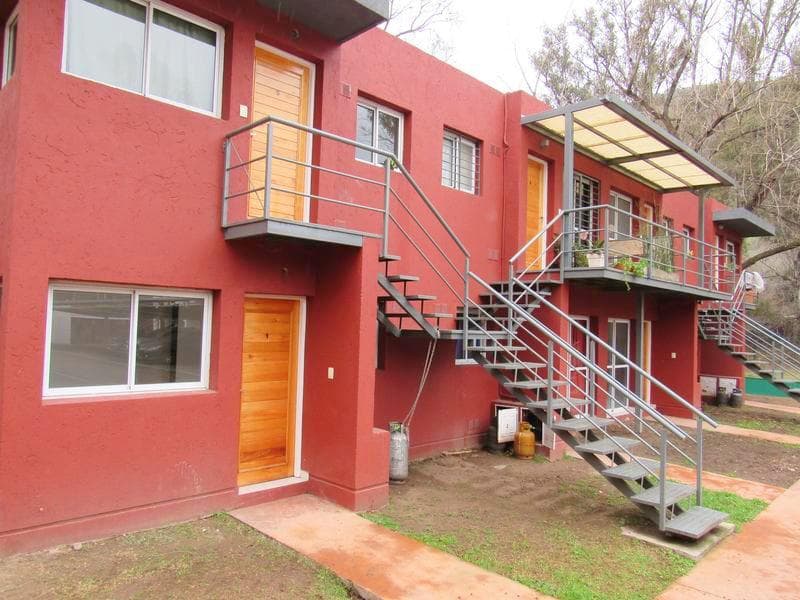 Hermoso Departamento con vista a la montaña - 1
