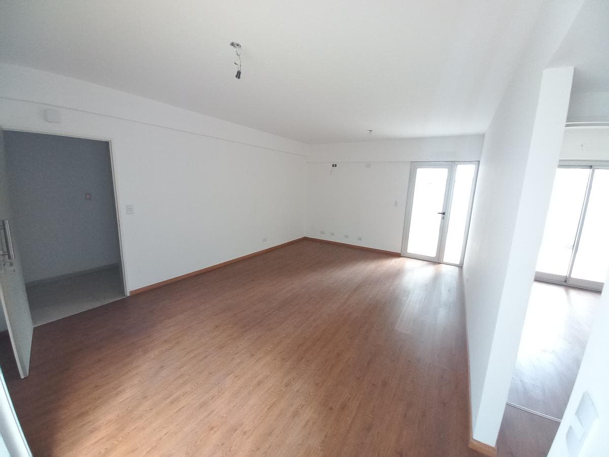 Venta - Departamento 2 Ambientes - Estrenar - 2 Patios - 1
