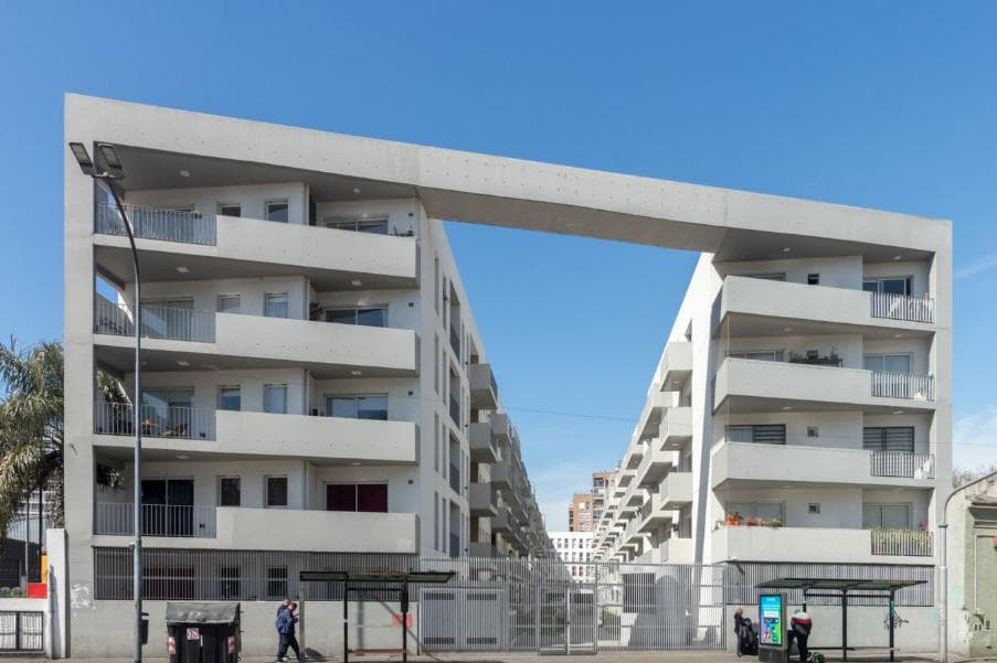 Departamento en venta - 2 Dormitorios 2 Baños - Cochera - 65Mts2 - La Boca - 1