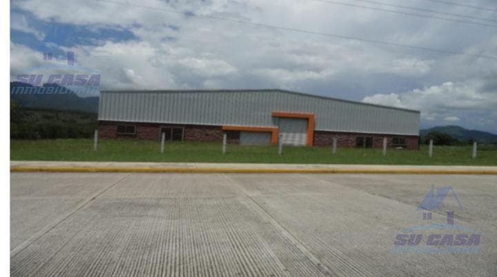 Bodega en parque industrial ocotito - 1