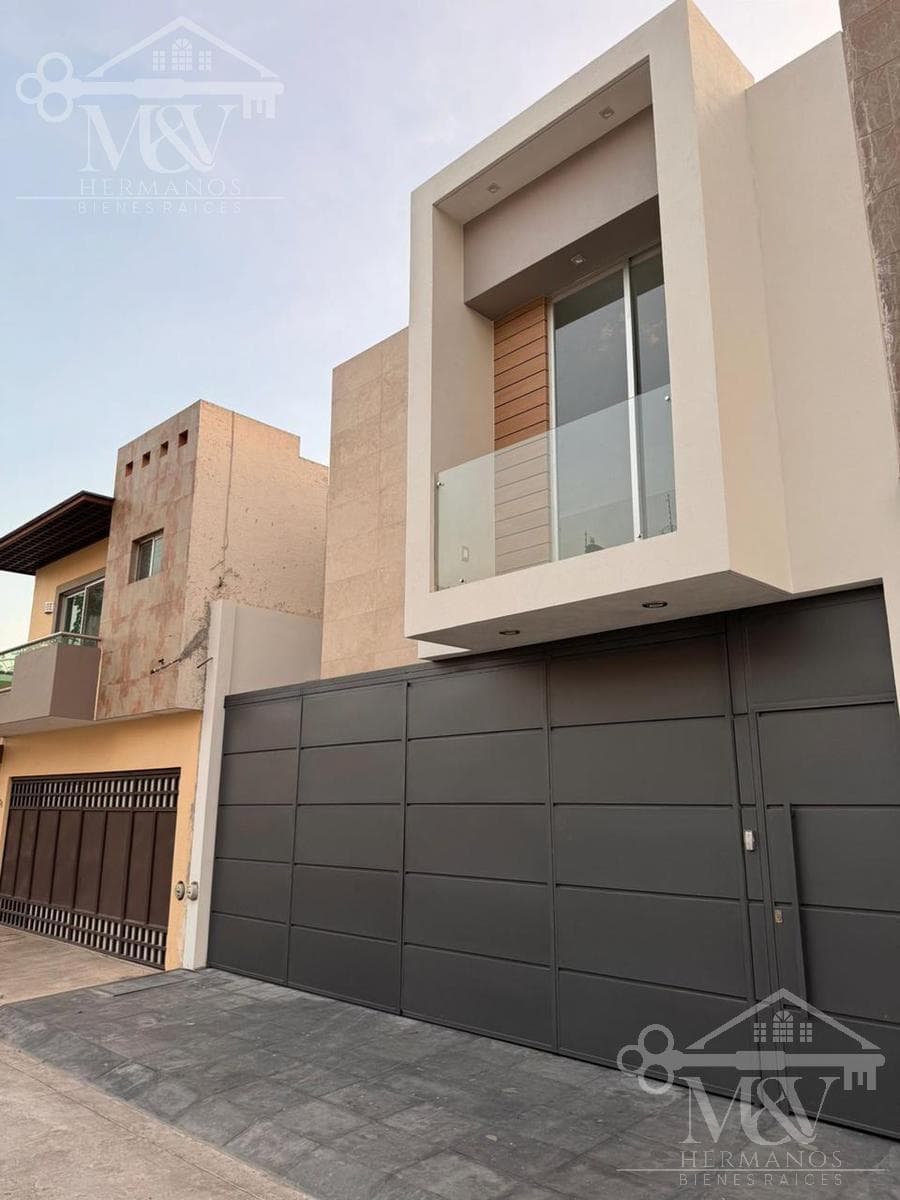 venta de casa nueva en uruapan - 1
