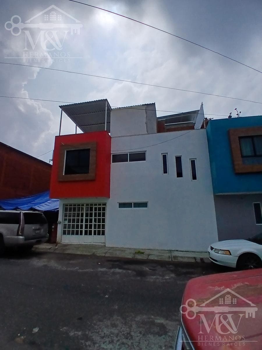 Se Vende Casa en Fracc. Rincon del Manantial Uruapan - 1