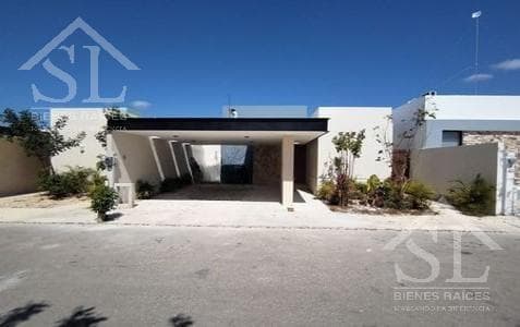 Casa en Conkal - 1