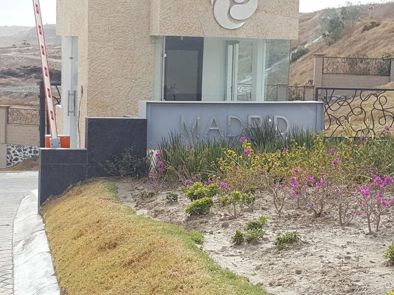 TERRENO EN VENTA EN PARQUE MADRID, CASCATTA DESDE $909,900 (AM-V-300 - 1
