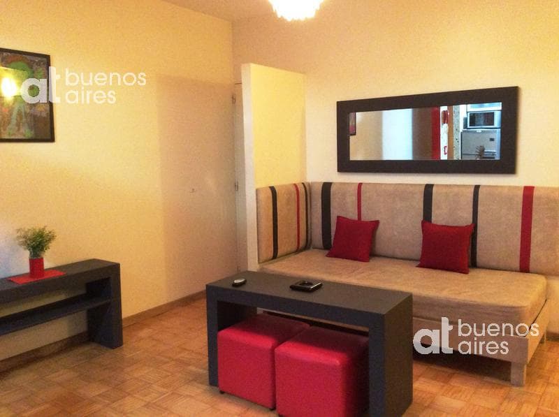 2 ambientes en San Telmo. alquiler temporario. Sin garantia a metros de Plaza Dorrego. Ideal para estudiantes - 1