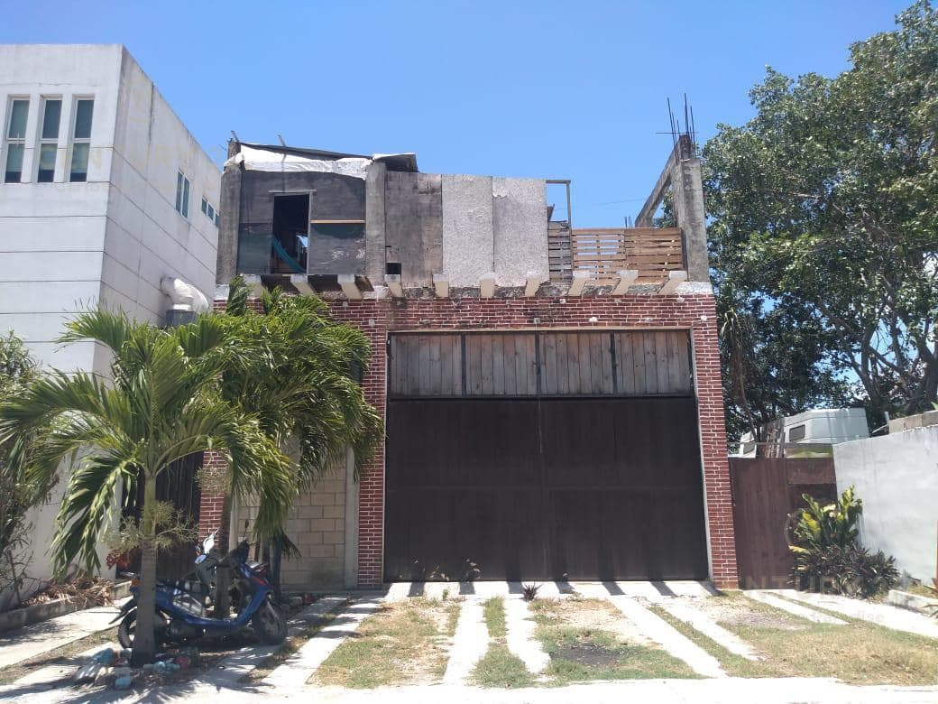 Bodega en VENTA sobre avenida ideal para atención al publico o como bodega P3303 - 1