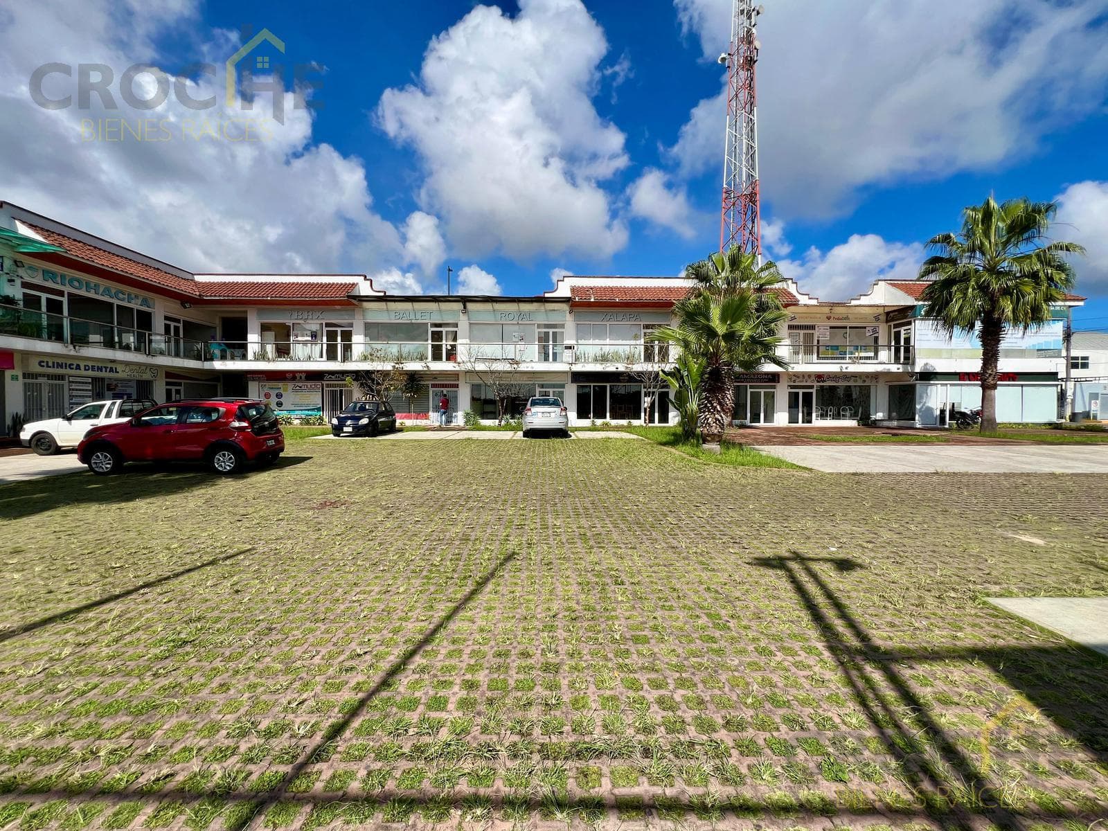 Local en venta Plaza Diamante Bugambilias Trancas / Praderas - 1