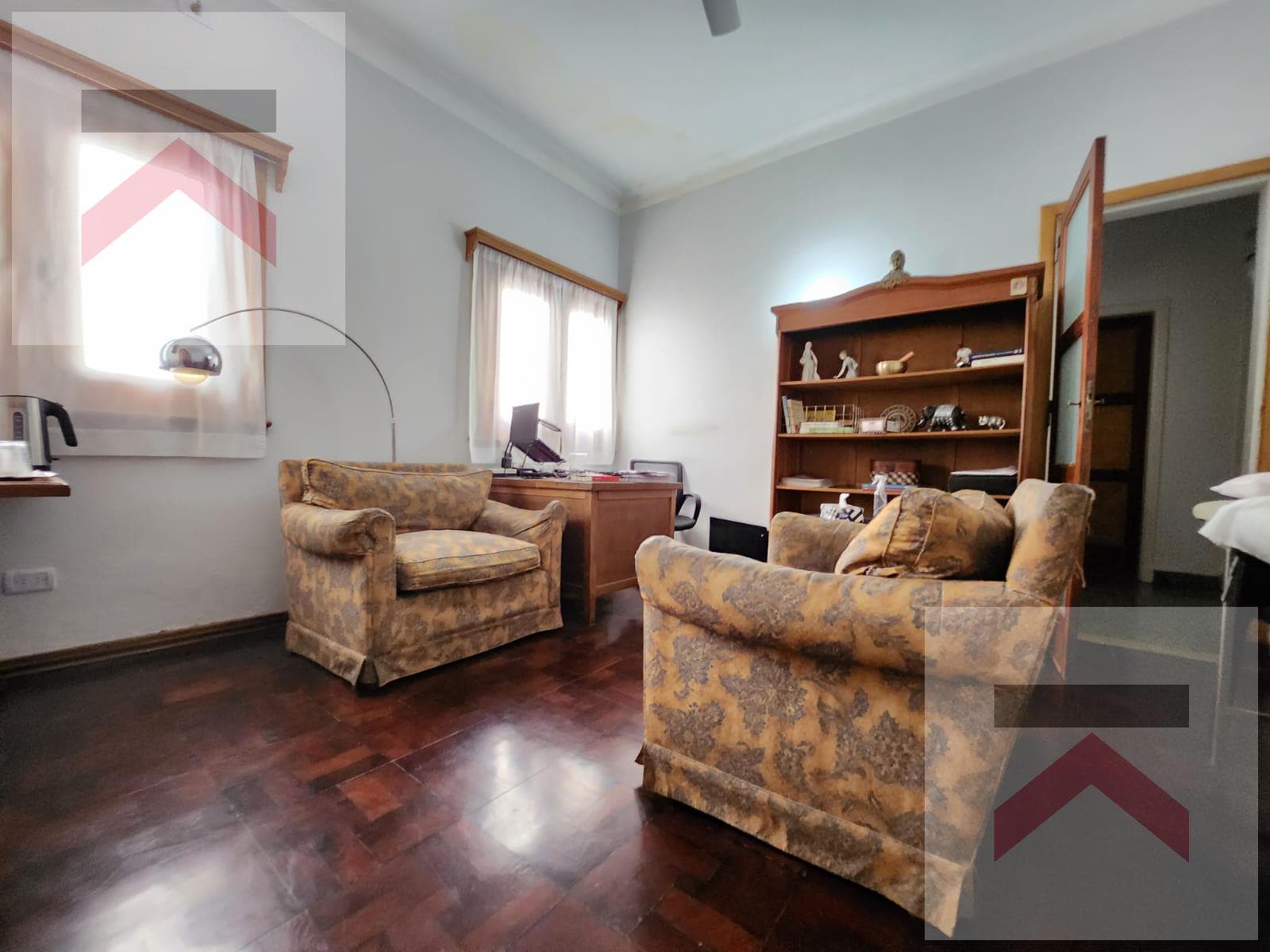 Hermoso chalet con 4 dormitorios en Victoria - Patio. Quincho y Parrilla! - 1