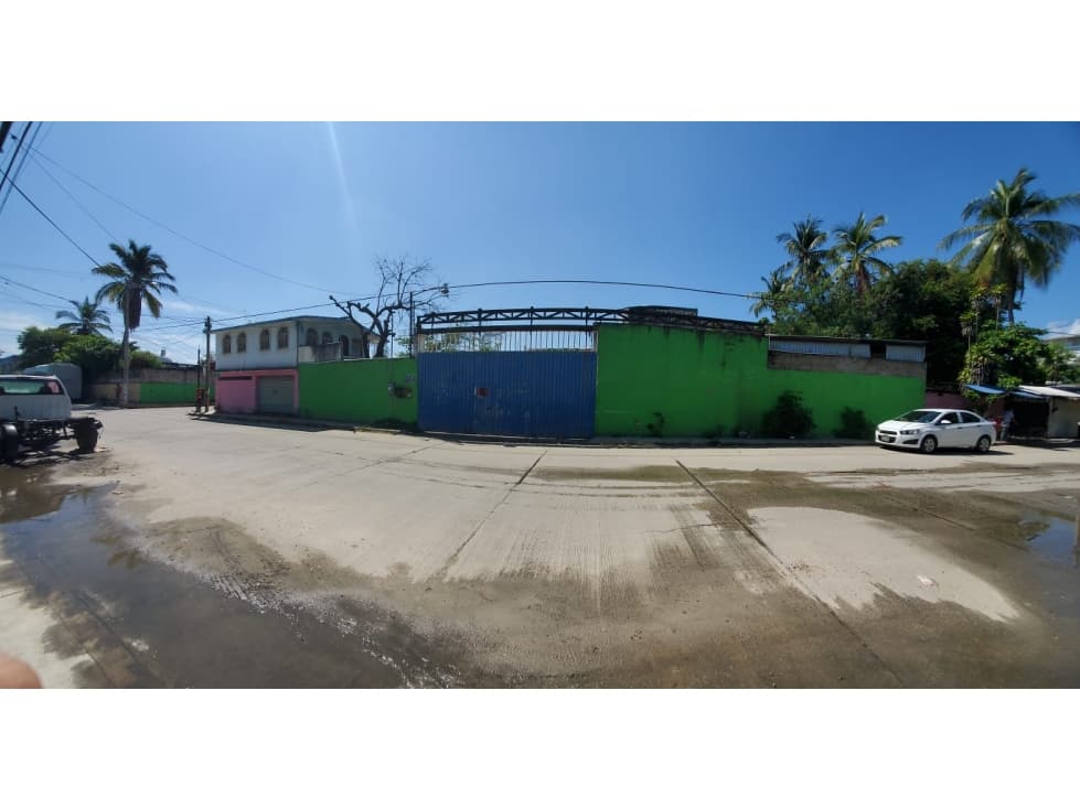 BODEGA RENTA AMPLIA A 1 CUADRA DE BOULEVARD JL PORTILLO ZAPATA - 1