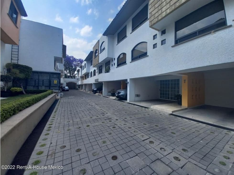 Linda casa en renta. Casa la del Valle. MLS 22-4801 - 1