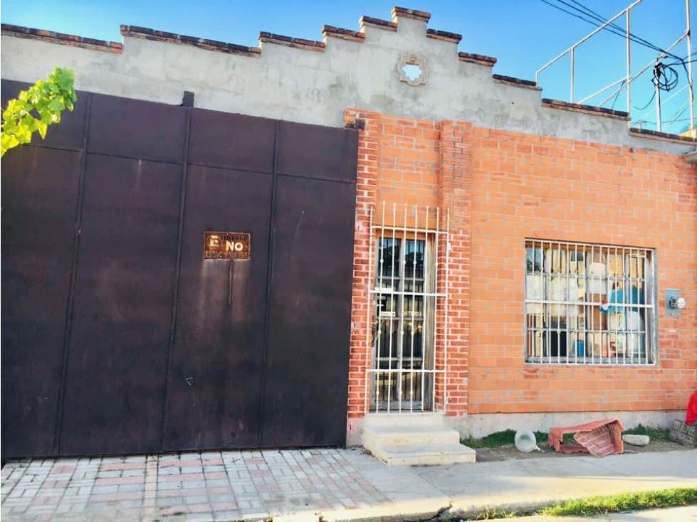 Edificio en VENTA en Ciudad del Carmen, Colonia Primero de Mayo - 1