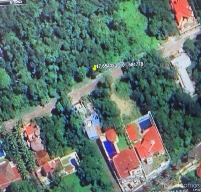 Terreno en Venta 593.78 m2 Ixtapa Residencial Campo de Golf T517 - 1
