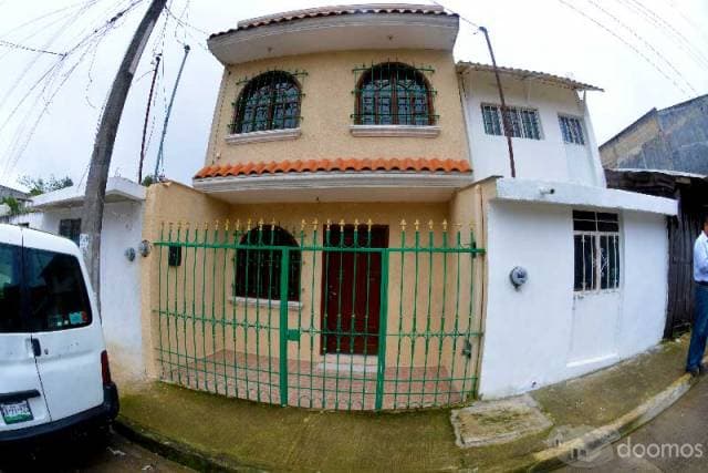 Bonita casa en renta a una cuadra del Super Che del Campo de Tiro - 1