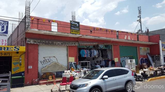 BODEGA MULTIUSOS - 1
