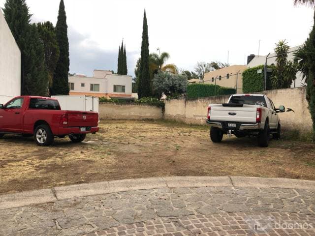 Venta de Terreno en Valle Real - 1