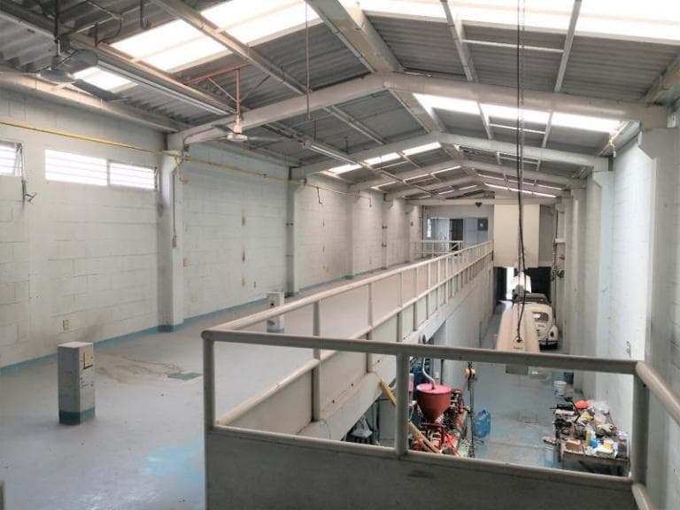 Amplia bodega en venta en Miguel Hgo, Cd de México. - 1