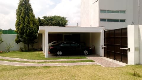 CASA EN VENTA EN PUEBLA, EN CAMINO REAL A LOS CIPRECES, ZAVALETA - 1