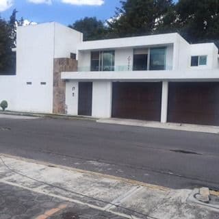 CASA EN VENTA EN PUEBLA,CERCA DEL CLUB DE GOL LAS FUENTES - 1