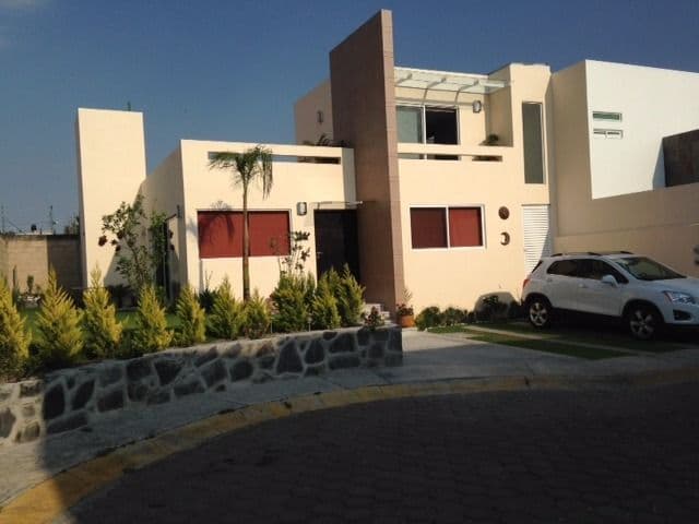CASA EN VENTA EN XILOTZINGO, FRACCIONAMIENTO SAN JOSE CARPINTERO - 1